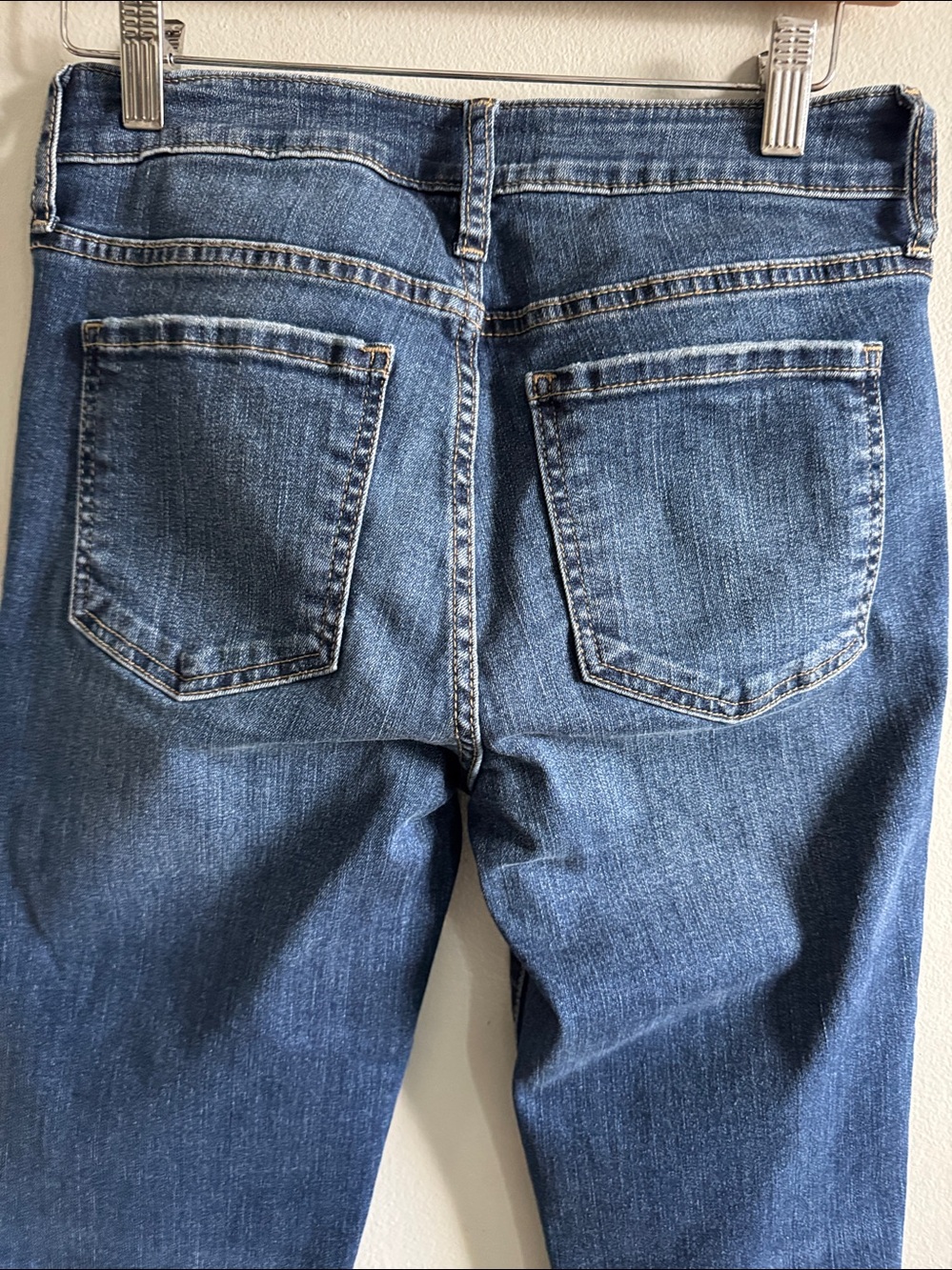 Kut from the Kloth Catherine boyfriend size 00 - Picture 6 of 9
